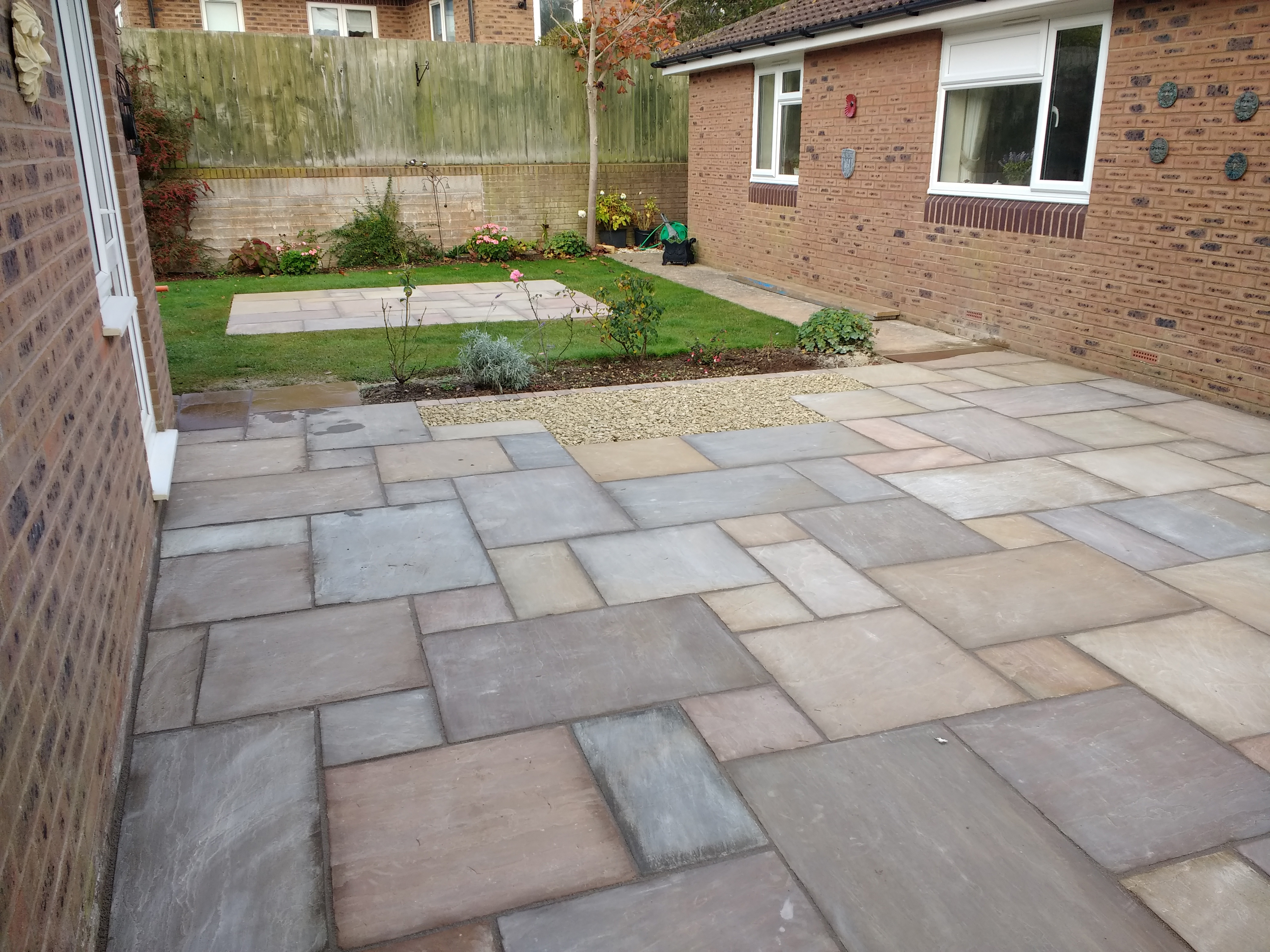 new-sandstone-patio-area-3